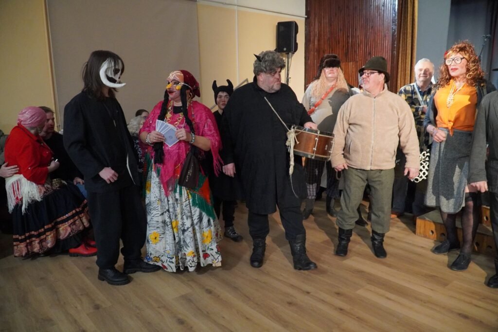 Vakar Kalvarijos teatre „Titnagas“ nuaidėjo triukšmingos Užgavėnės 5