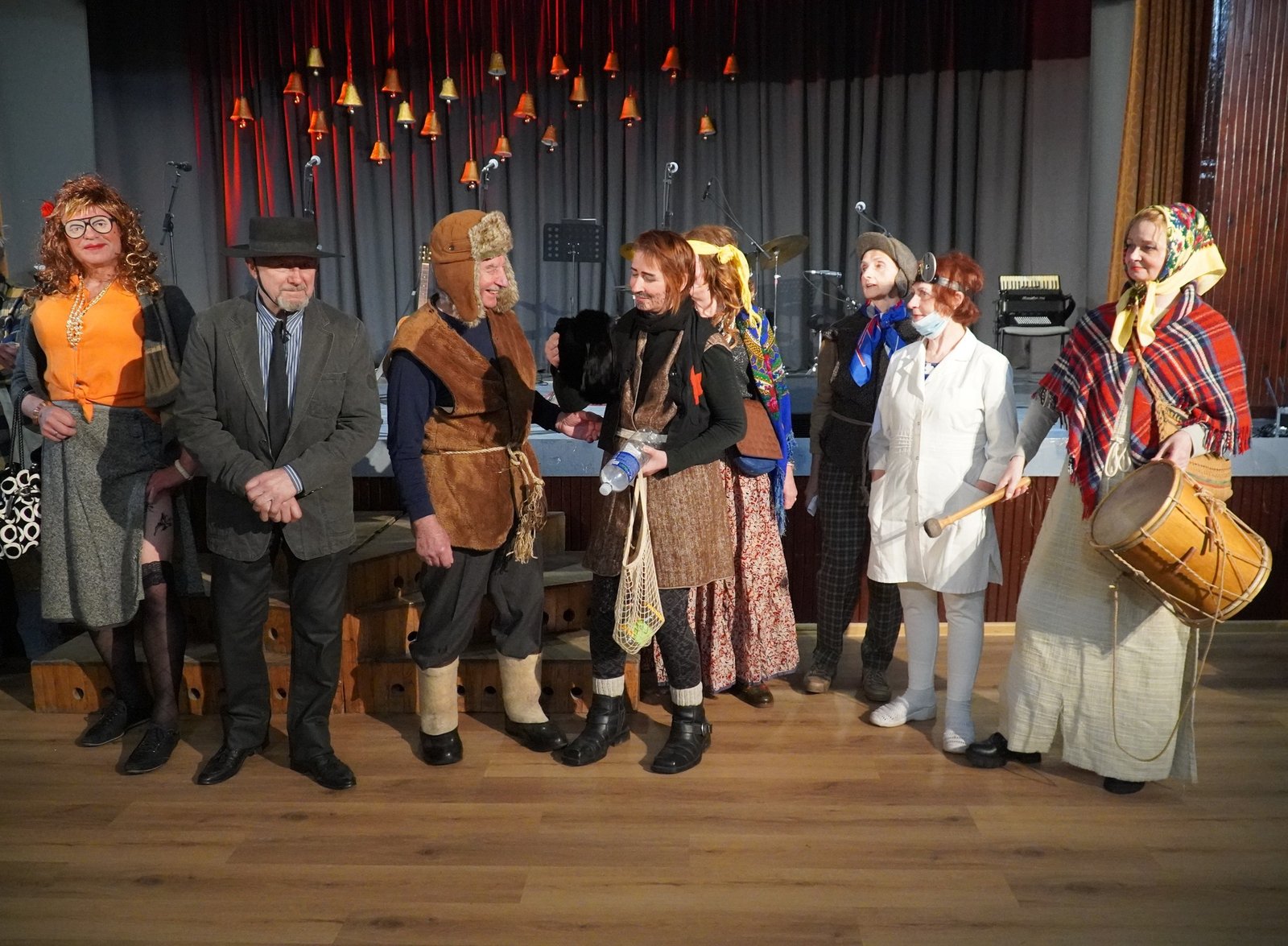 Vakar Kalvarijos teatre „Titnagas“ nuaidėjo triukšmingos Užgavėnės 4