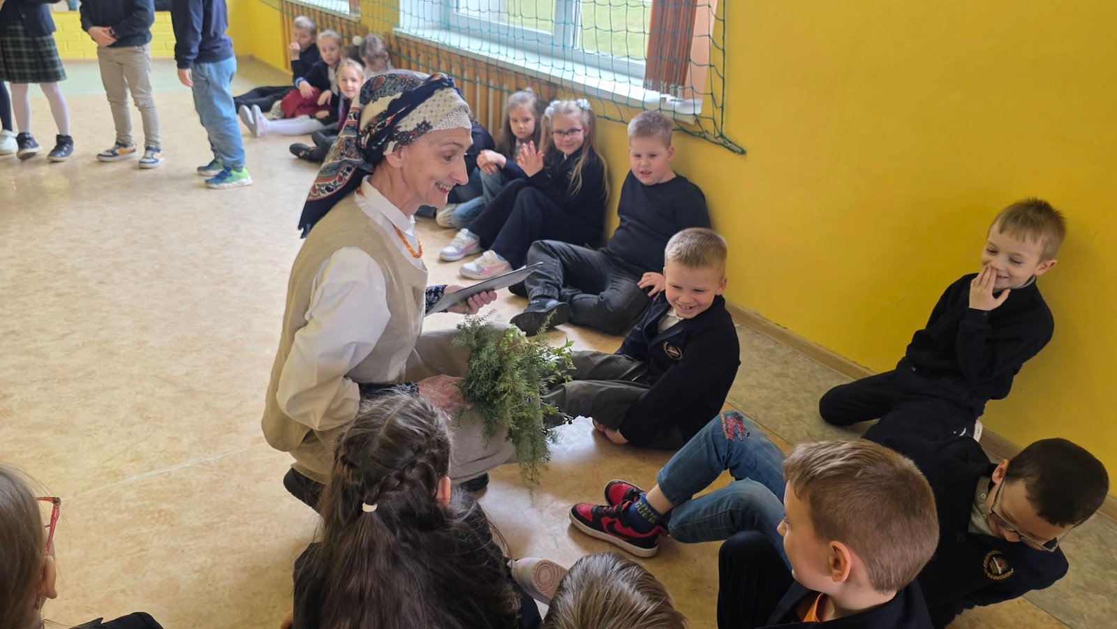 „Velykų rytą lelija pražydo“ 5